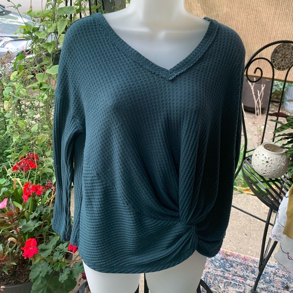 ANTHROPOLOGIE Akemi & Kin Turquoise Twist Front Thermal US Womens Size M… - Picture 1 of 6